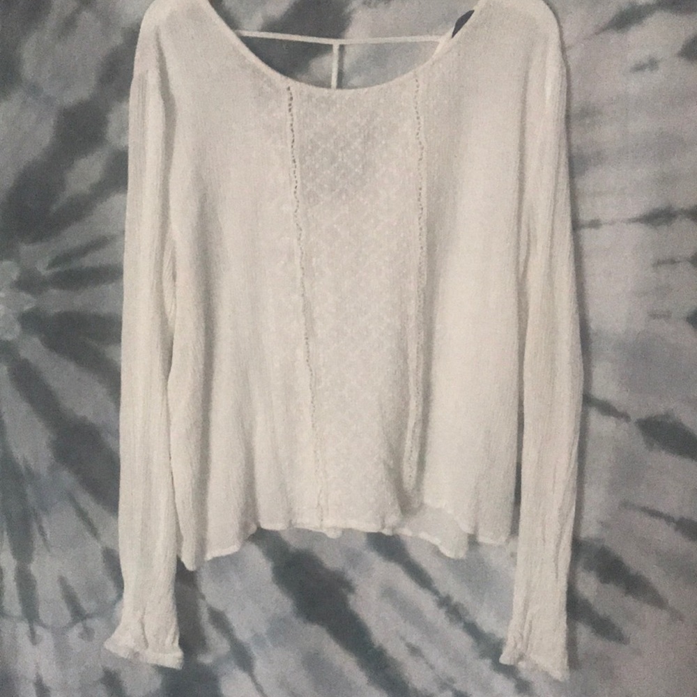 Croped white shirt